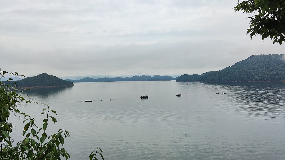 环湖公路